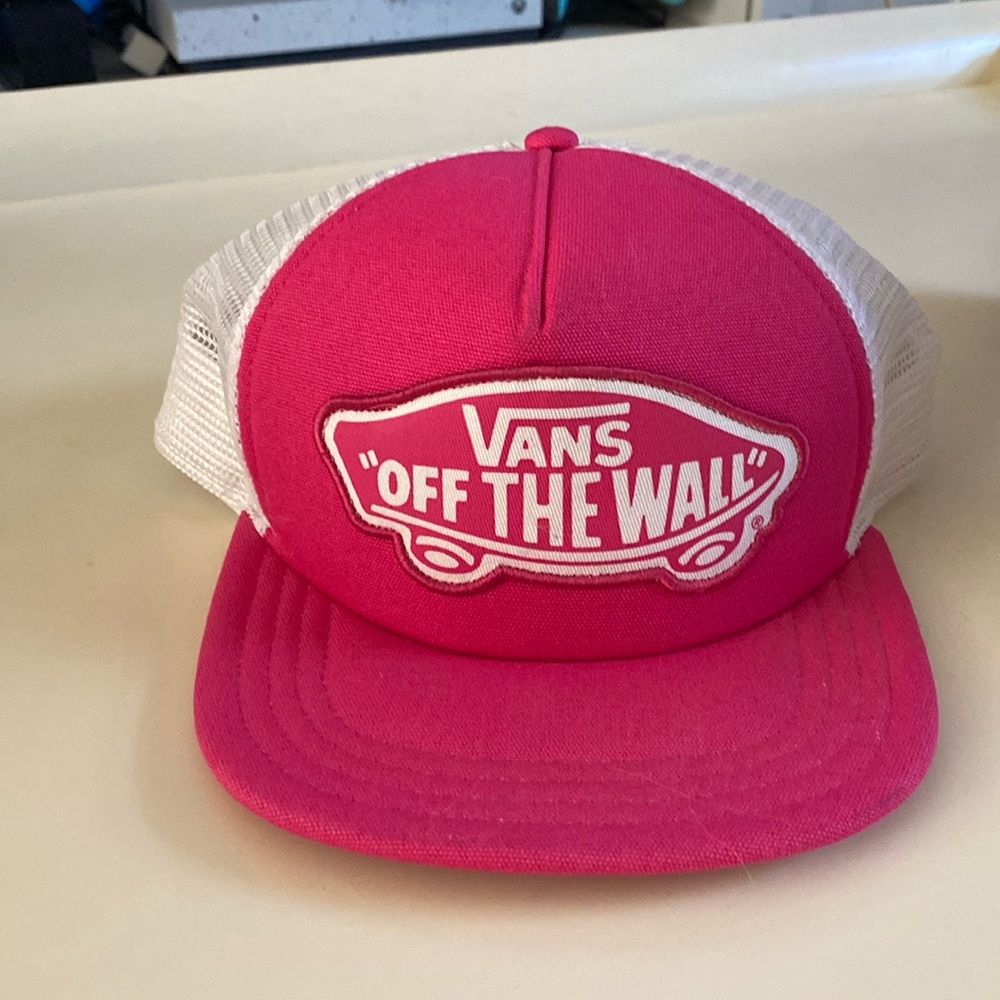 Vans: Off the Wall Women’s Trucker Hat. SnapBack, Pink